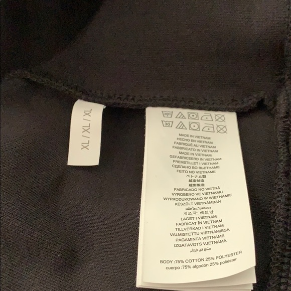 Michael Kors 1/4 Zip Long Sleeve Logo Pullover - XL in Black OR White - Picture 6 of 13